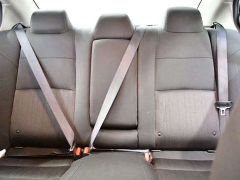 Used 2025 Nissan Altima 2.5 SV image 11