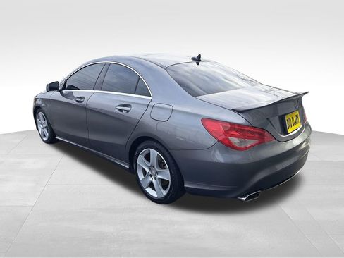 Used 2015 Mercedes-Benz CLA 250 image 3
