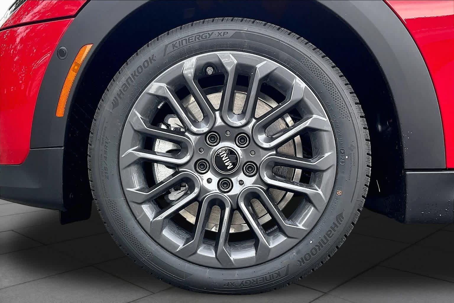 New 2027 MINI Cooper 2-Door Hardtop FWD image 11