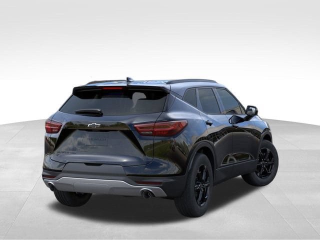 New 2026 Chevrolet Blazer LT w/ Sound & Technology Package AWD/4WD image 4