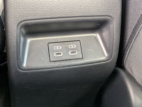 Used 2024 Toyota Corolla LE image 14