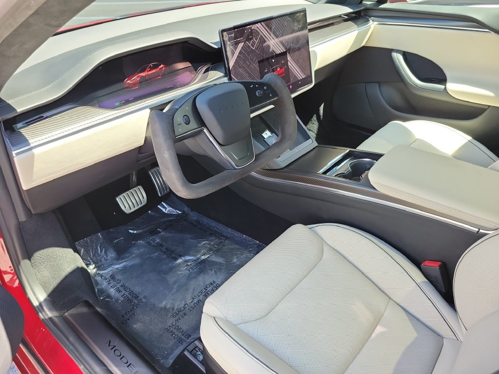 Used 2022 Tesla Model S Plaid AWD/4WD image 4