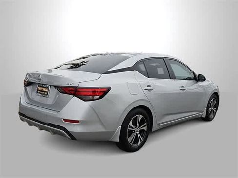 Used 2022 Nissan Sentra SV image 8