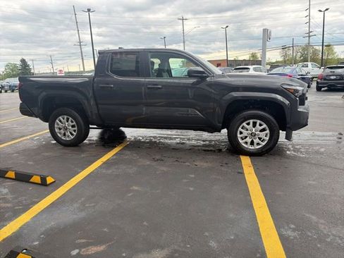 New 2026 Toyota Tacoma SR5 AWD/4WD image 6