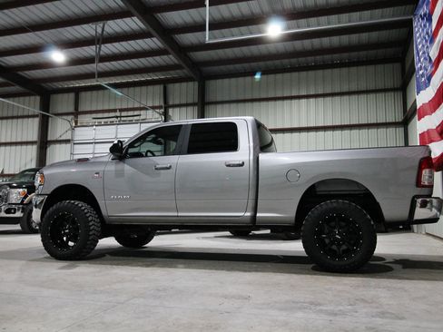 Used 2020 RAM 2500 Big Horn AWD/4WD image 7