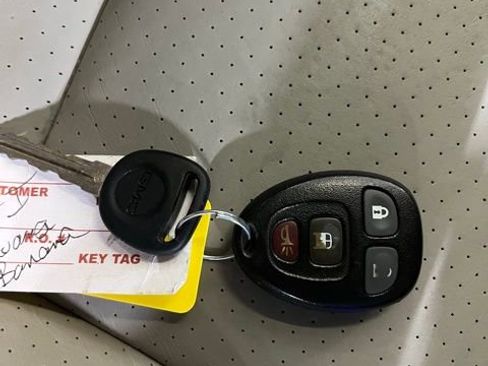 Used 2008 GMC Savana 1500 AWD w/ Preferred Equipment Group image 31