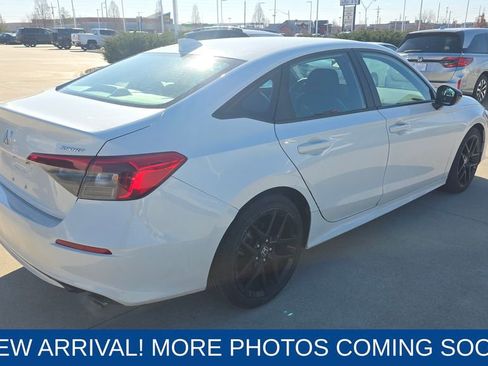 Used 2023 Honda Civic Sport image 5