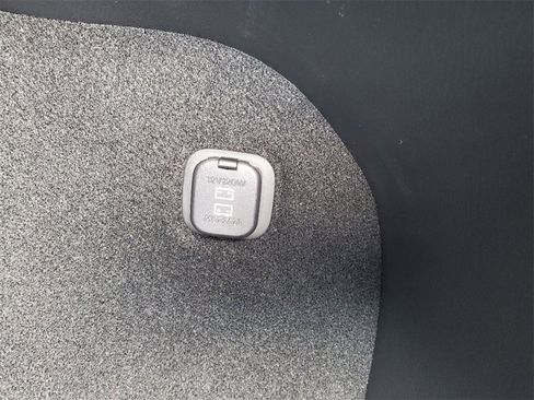 New 2025 MAZDA CX-5 Signature image 8