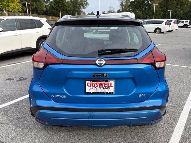 Used 2021 Nissan Kicks SV FWD image 4
