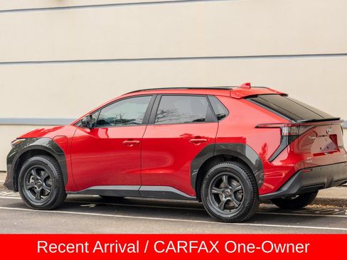 Used 2024 Toyota bZ4X AWD w/ Weather Package image 5