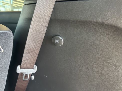 New 2026 Chrysler Pacifica Select image 55