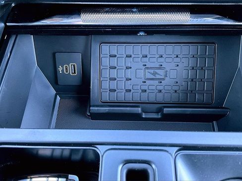 New 2025 Ford F150 Platinum w/ FX4 Off-Road Package image 24