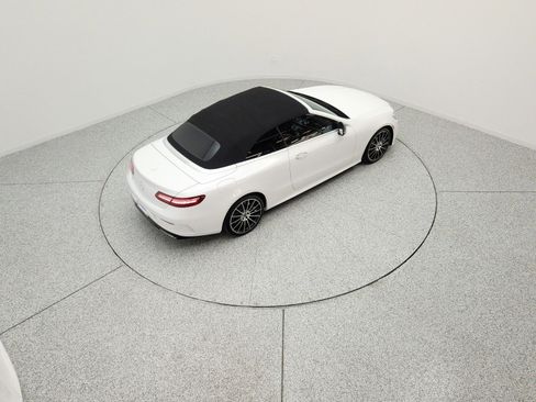 Used 2023 Mercedes-Benz E 450 Cabriolet w/ AMG Line image 17