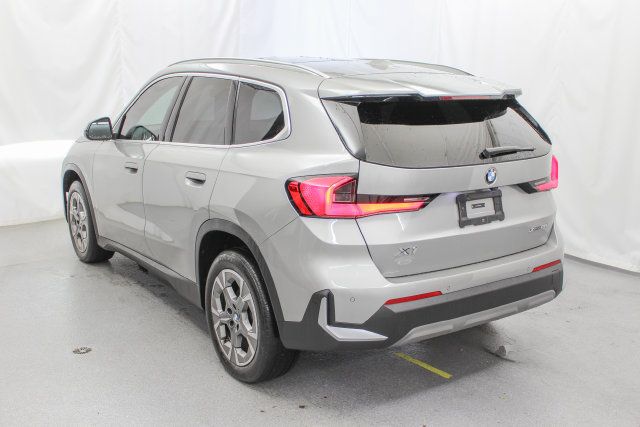 Used 2023 BMW X1 xDrive28i w/ Convenience Package AWD/4WD image 7