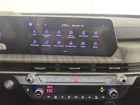 Used 2023 Kia Telluride EX image 12