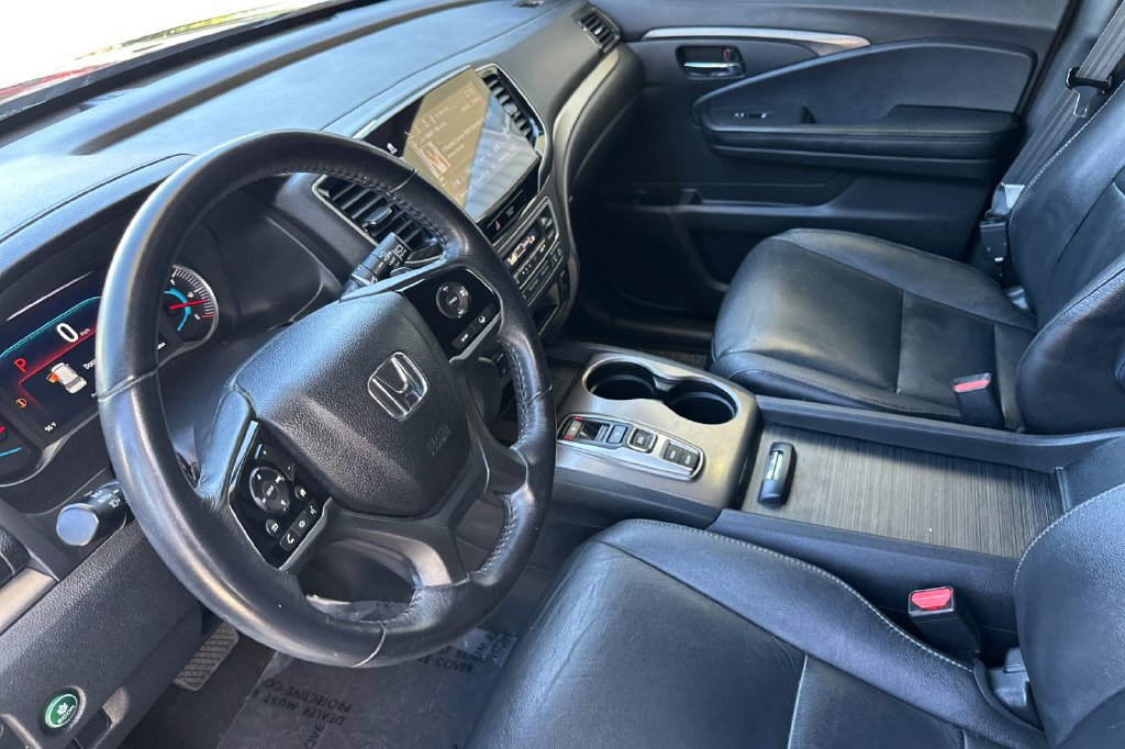 Used 2021 Honda Pilot Special Edition image 3