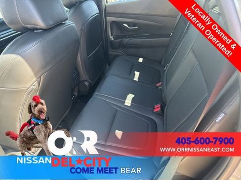 Used 2025 Hyundai Santa Cruz SEL FWD image 10