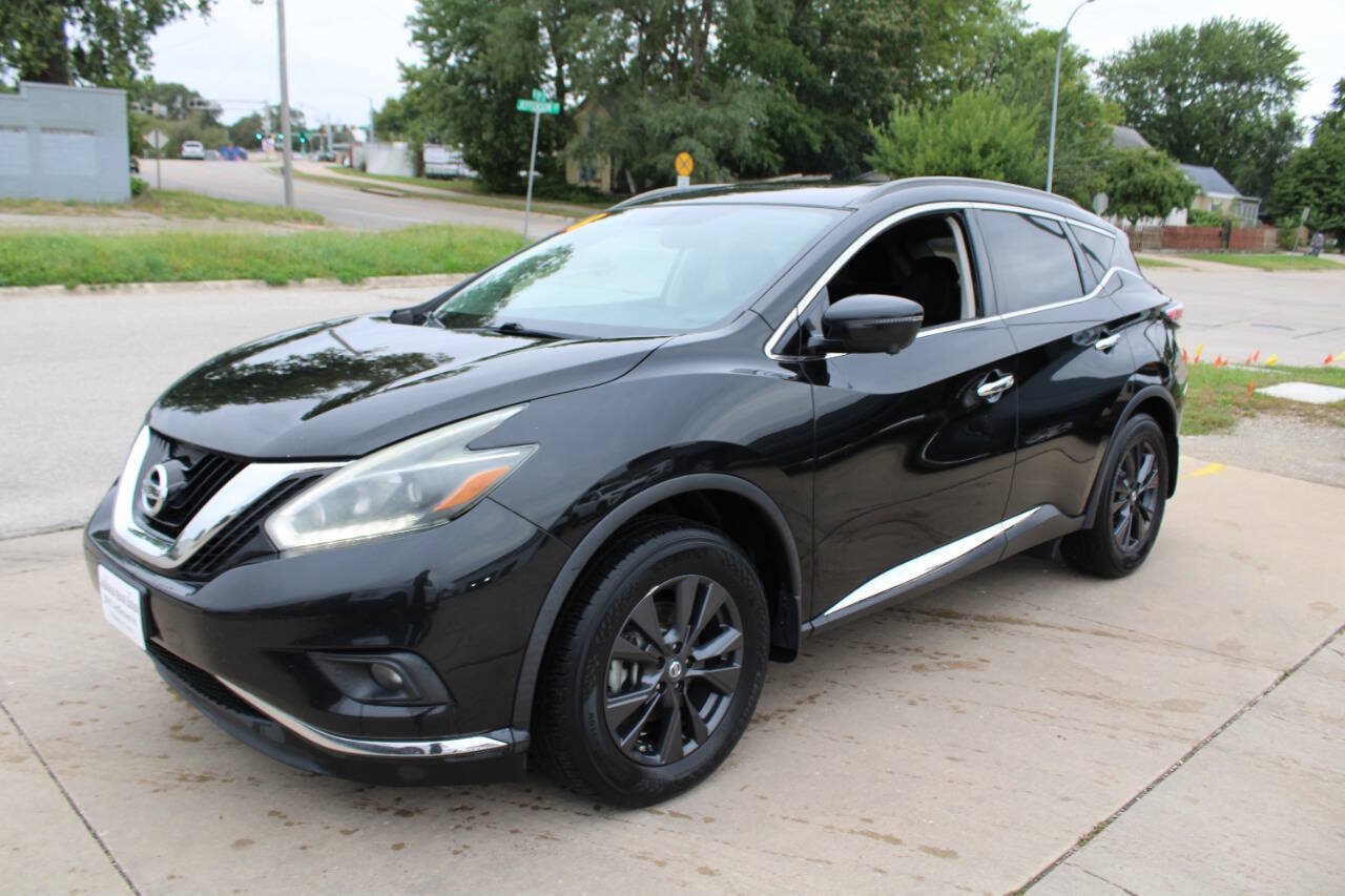 Used 2018 Nissan Murano SV w/ Premium Package AWD/4WD image 4