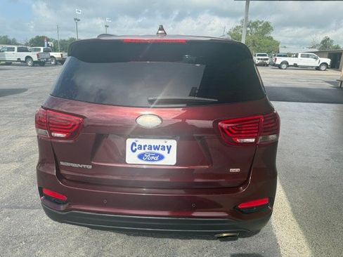 Used 2019 Kia Sorento FWD w/ LX Convenience Package image 6