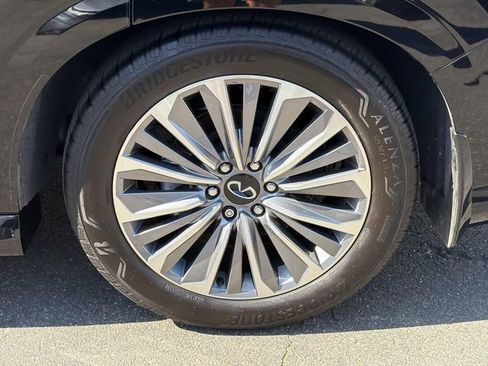 Used 2026 INFINITI QX80 Luxe w/ Cargo Package AWD/4WD image 9