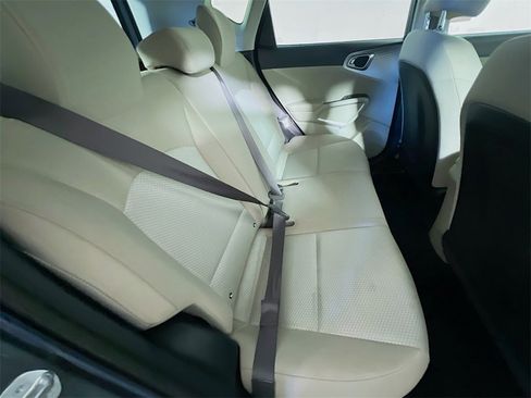 Used 2023 Kia Soul LX image 24