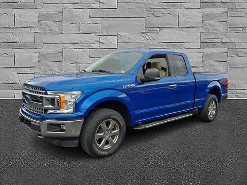 Used 2018 Ford F150 XLT w/ Equipment Group 302A Luxury image 5