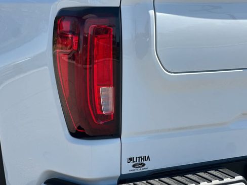 Used 2026 GMC Sierra 1500 AT4 w/ AT4 Premium Package AWD/4WD image 27