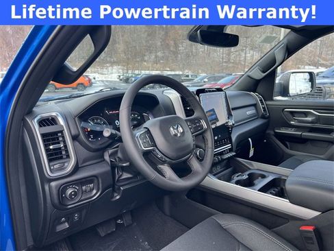 New 2026 RAM 1500 4x4 Crew Cab image 10