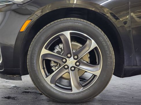 Used 2022 Buick Enclave Essence w/ Experience Buick Package image 57