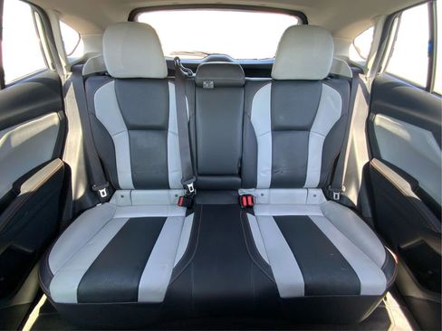 Used 2019 Subaru Crosstrek 2.0i Limited w/ Moonroof Package AWD/4WD image 15