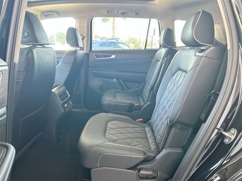 New 2026 Volkswagen Atlas SEL Premium R-Line image 44