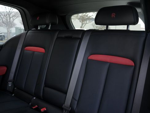 New 2026 Rolls-Royce Cullinan AWD/4WD image 39