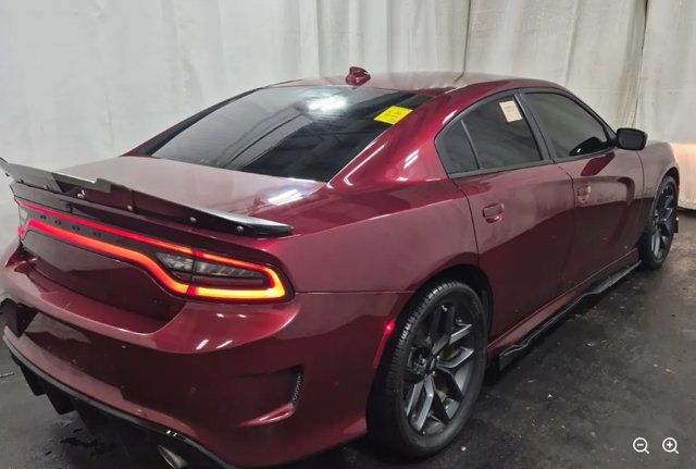 Used 2022 Dodge Charger R/T w/ Blacktop Package RWD image 2