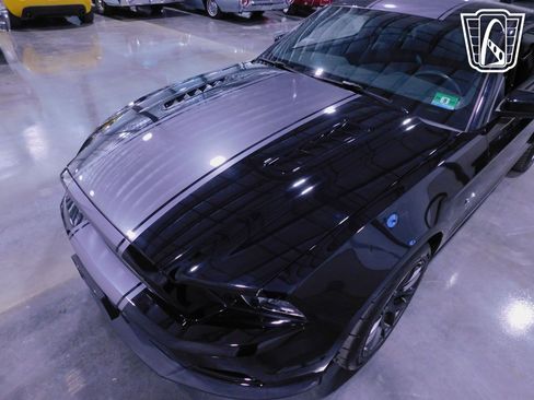 Used 2014 Ford Mustang GT w/ Equipment Group 301A image 29