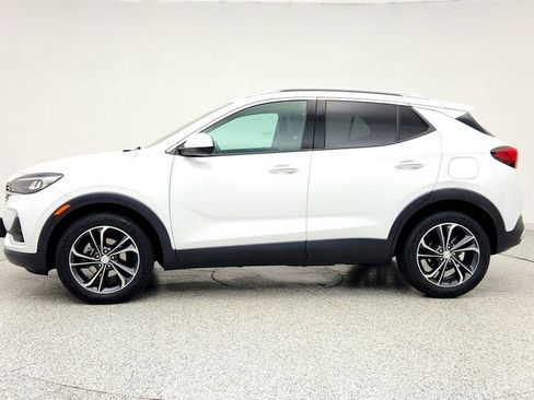 Used 2022 Buick Encore GX Essence image 8