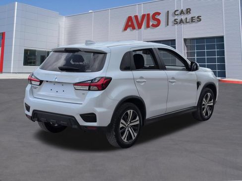 Used 2025 Mitsubishi Outlander Sport SE AWD/4WD image 6