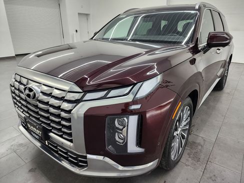 Used 2024 Hyundai Palisade Calligraphy image 6
