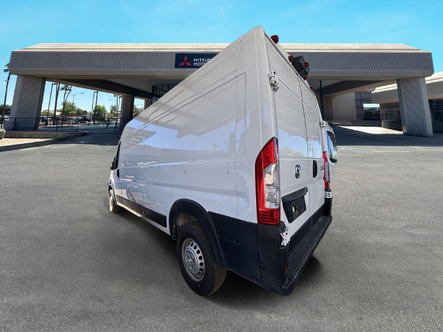 Used 2025 RAM ProMaster 2500 w/ Convenience Group FWD image 8