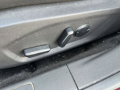 Used 2013 Ford Fusion SE FWD image 11