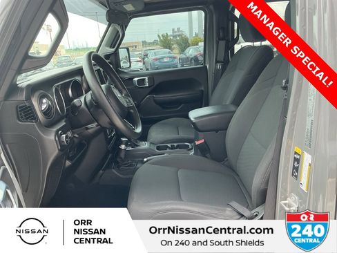 Used 2022 Jeep Wrangler Unlimited Willys image 16
