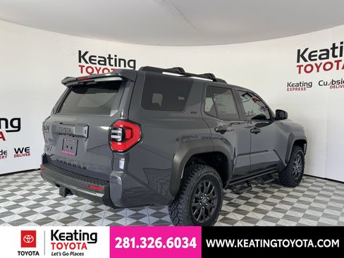 New 2026 Toyota 4Runner SR5 AWD/4WD image 14