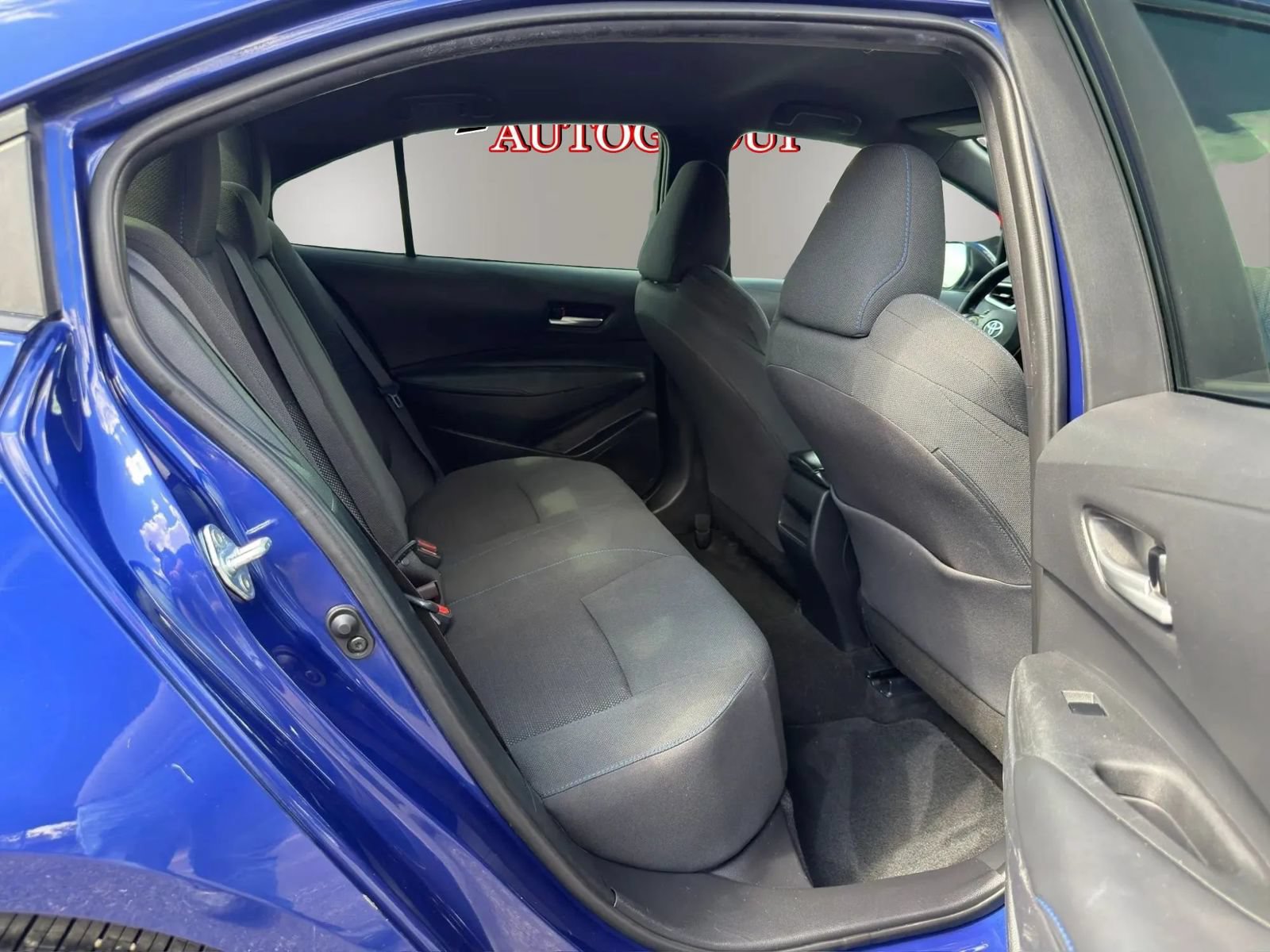 Used 2021 Toyota Corolla SE FWD image 13