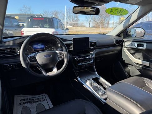 Certified 2024 Ford Explorer Limited AWD/4WD image 20