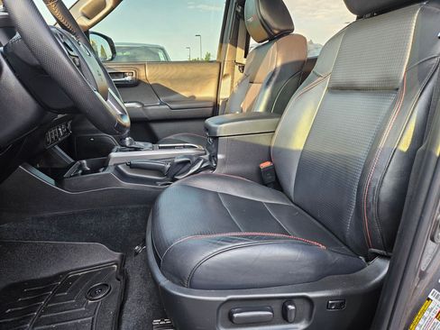 Used 2023 Toyota Tacoma TRD Pro AWD/4WD image 17