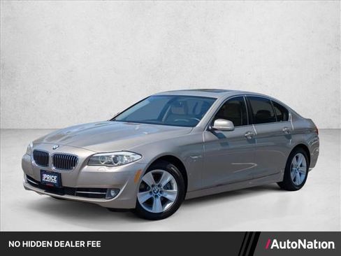 Used 2012 BMW 528i xDrive Sedan AWD/4WD image 1