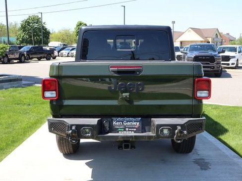 Used 2022 Jeep Gladiator Sport AWD/4WD image 31