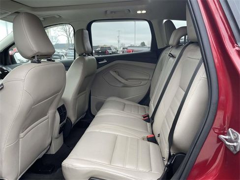 Certified 2019 Ford Escape Titanium image 12