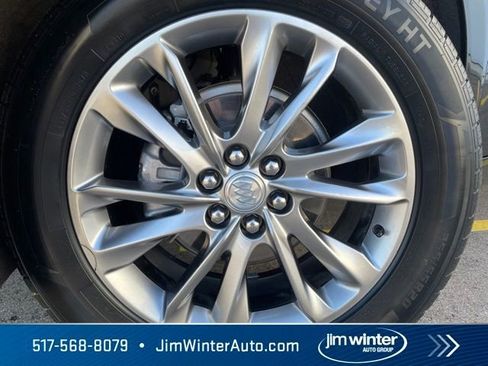 Used 2022 Buick Enclave Avenir w/ Avenir Technology Package AWD/4WD image 3