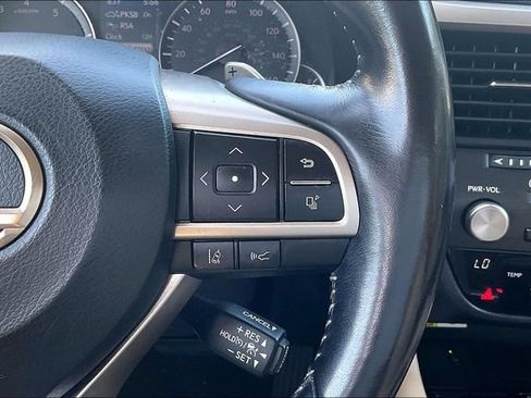 Used 2022 Lexus RX 350L Premium w/ Premium Package AWD/4WD image 21