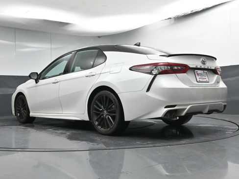 Used 2022 Toyota Camry XSE image 29